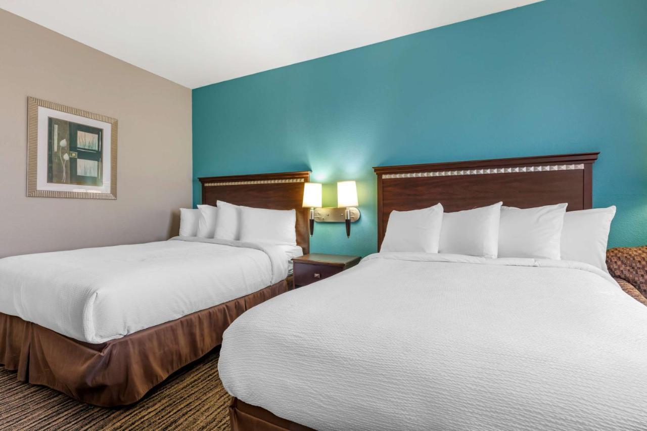 Best Western Mineola Inn Екстериор снимка