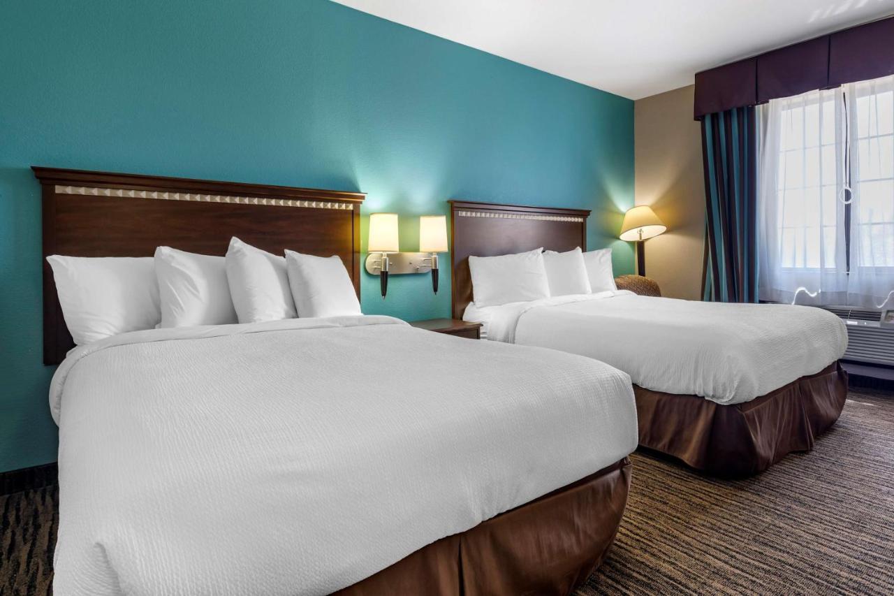 Best Western Mineola Inn Екстериор снимка