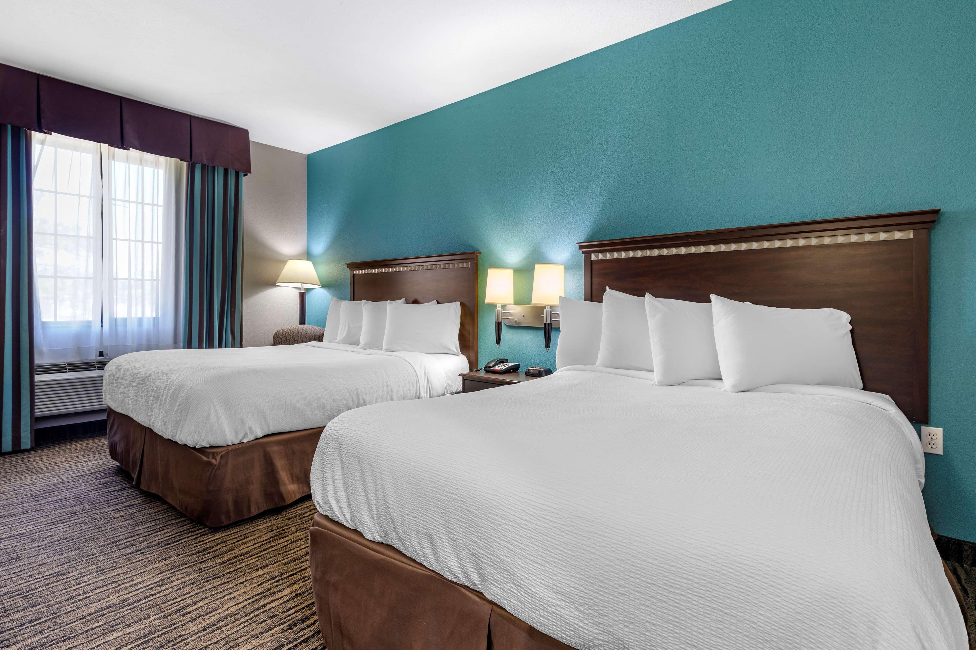 Best Western Mineola Inn Екстериор снимка