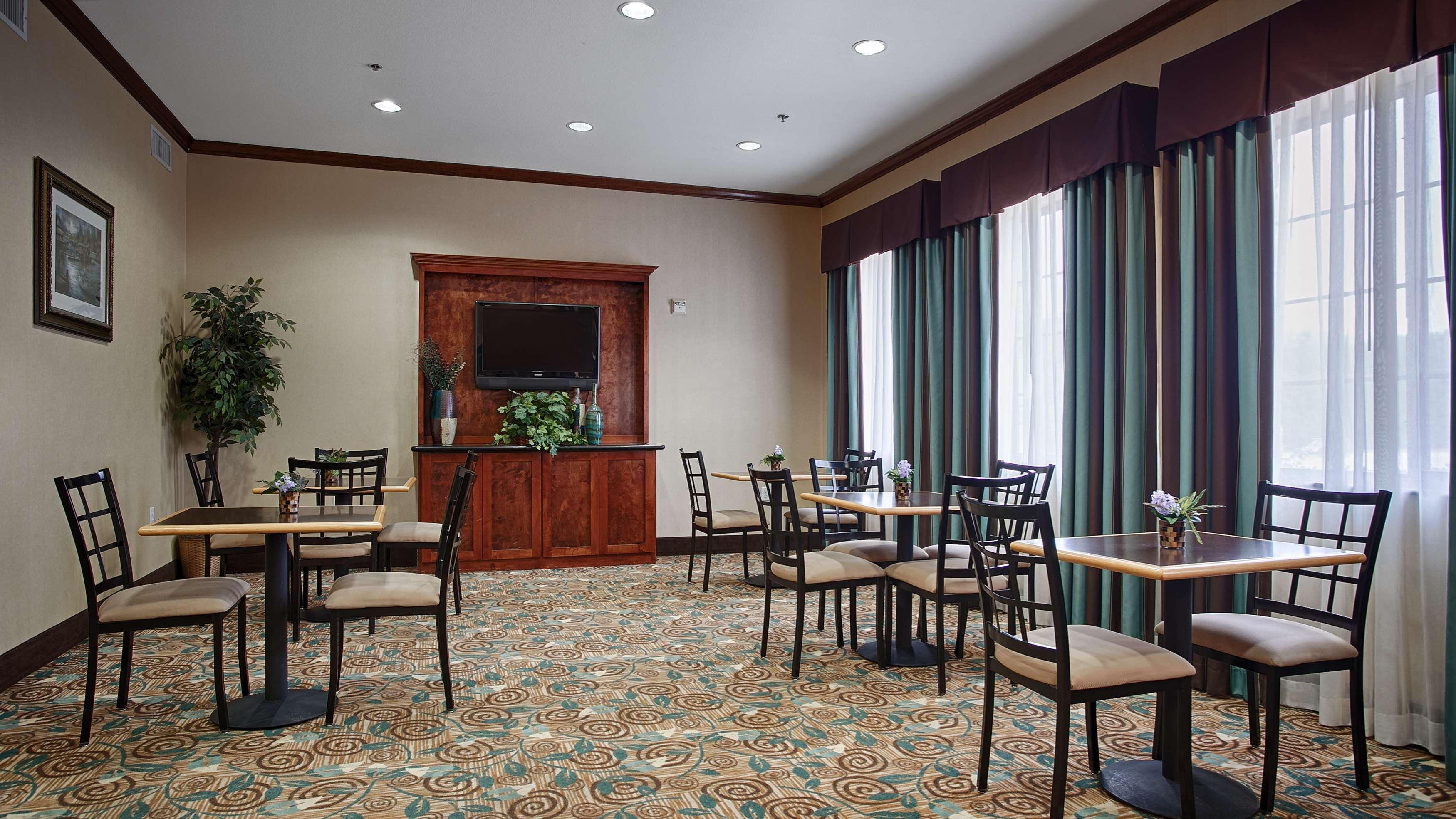 Best Western Mineola Inn Екстериор снимка