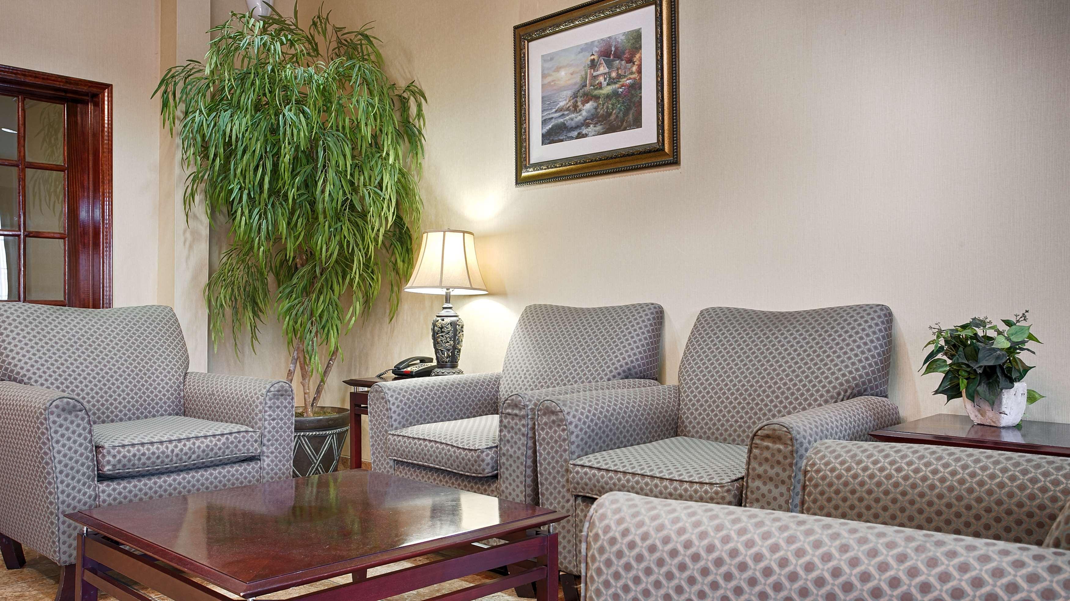 Best Western Mineola Inn Екстериор снимка