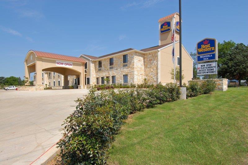 Best Western Mineola Inn Екстериор снимка