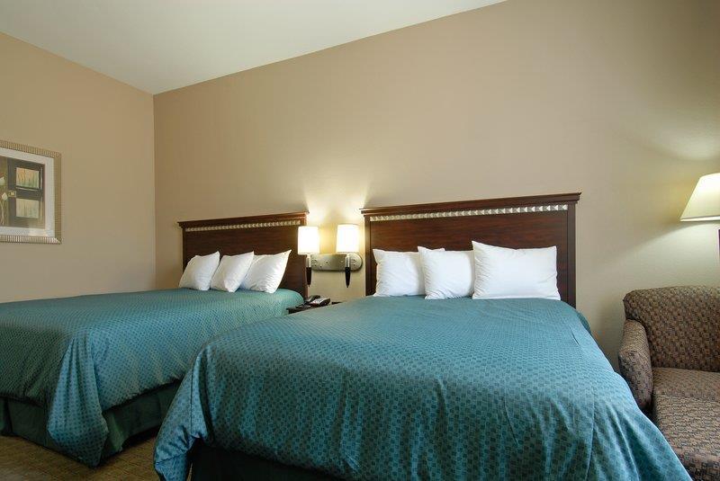 Best Western Mineola Inn Стая снимка