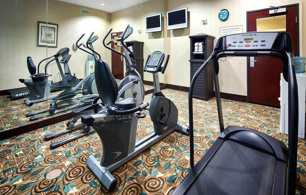 Best Western Mineola Inn Екстериор снимка